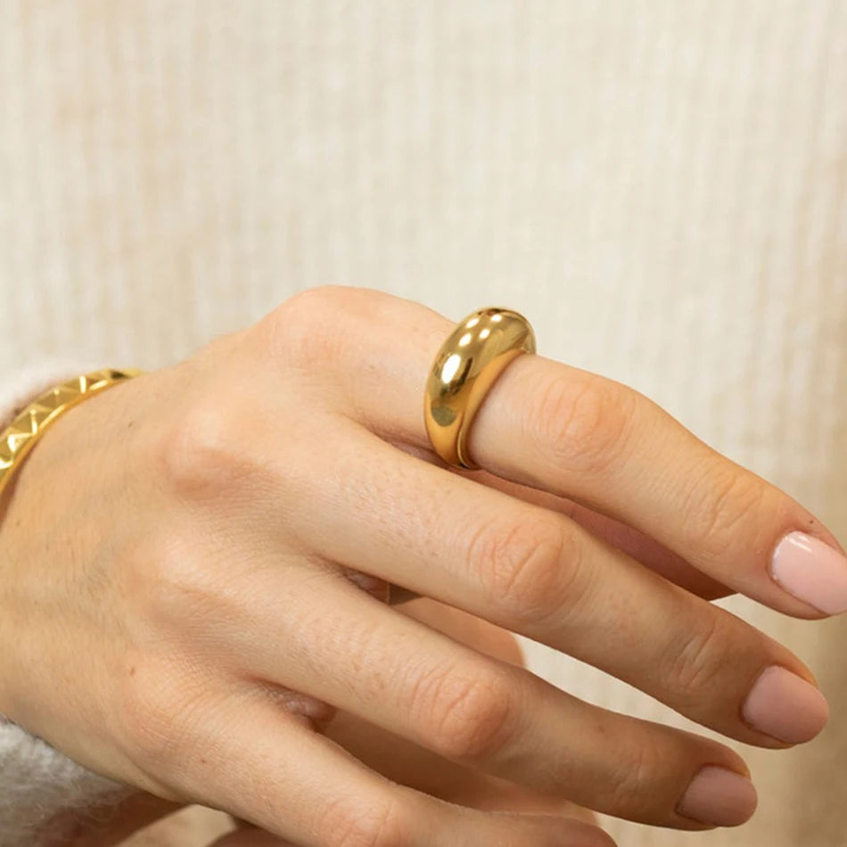 Luna Ring